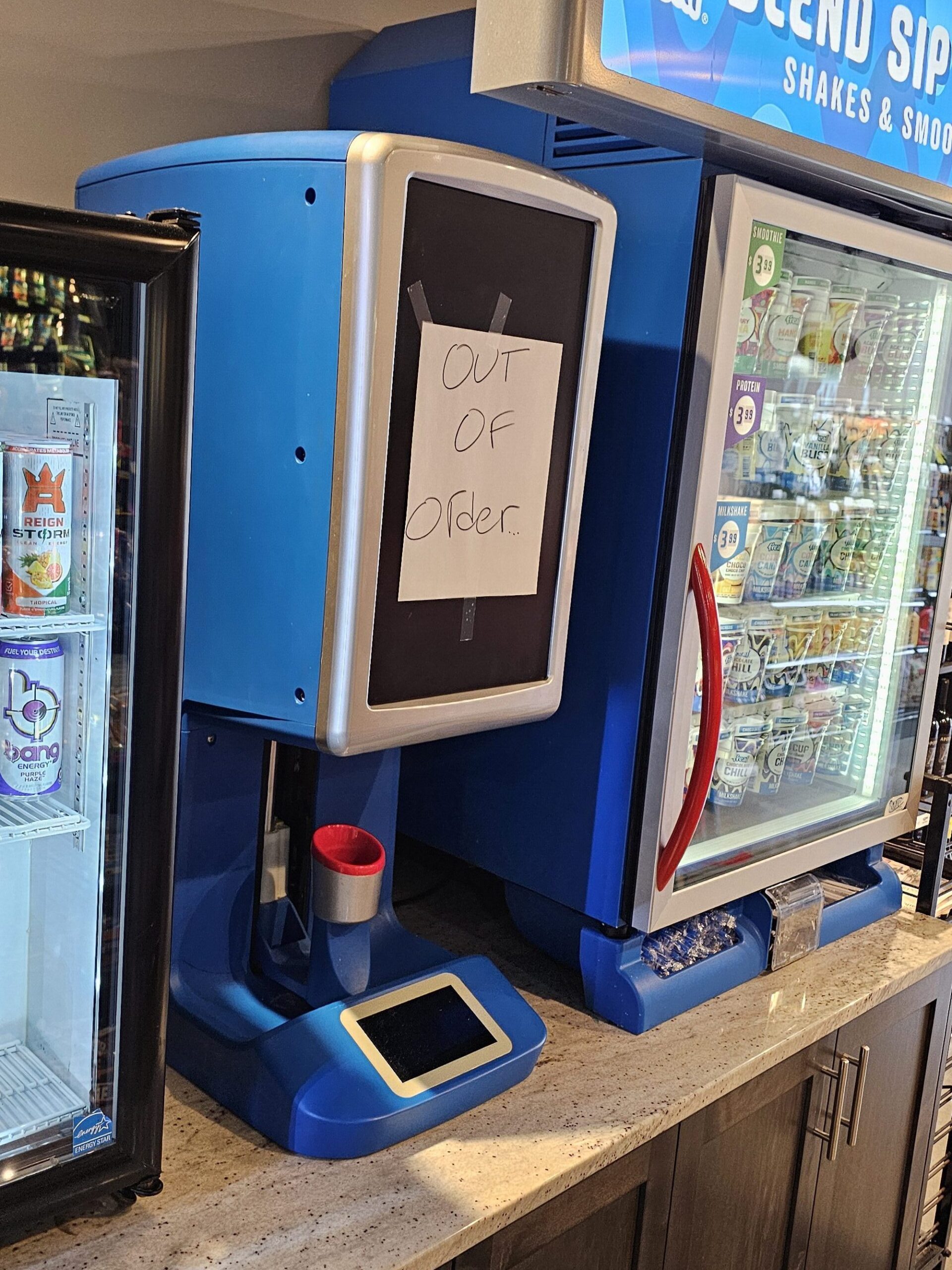 Commercial ice maker repair and water filter replacement for a food service facility in Seattle.