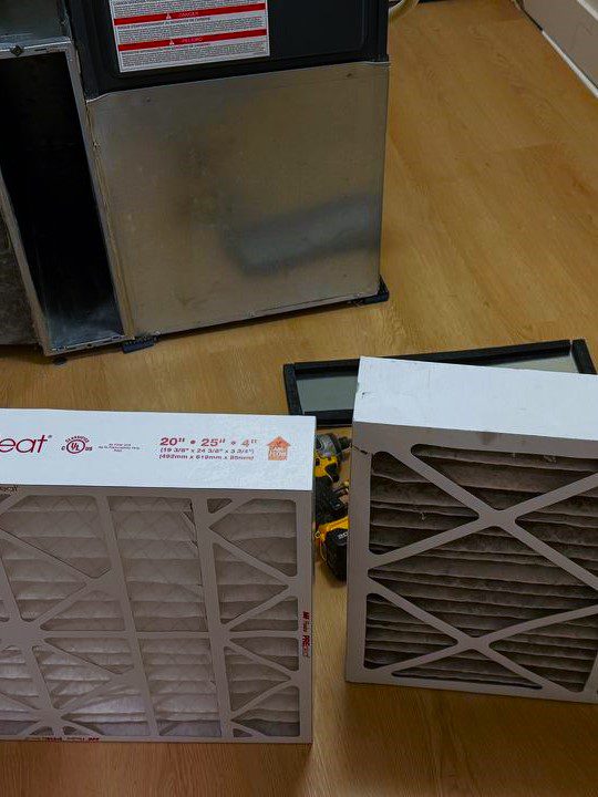 Changing Goodman gas furnace filter replacement process 