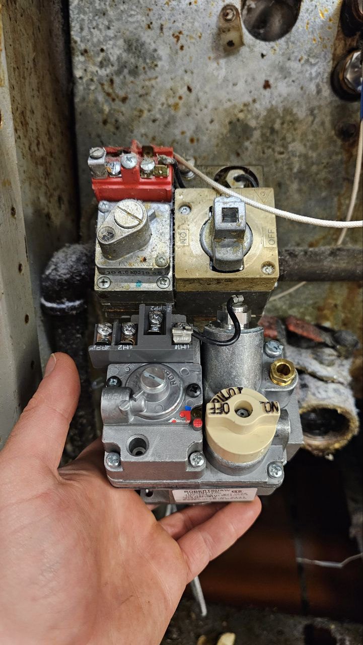 commercial oven repair process in Seattle's restaurant