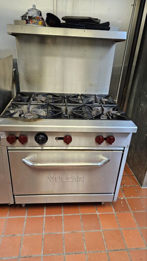 photo_2026-02-05_19-04-30 commercial oven repair technician came to diagnose oven for seattle restaurant