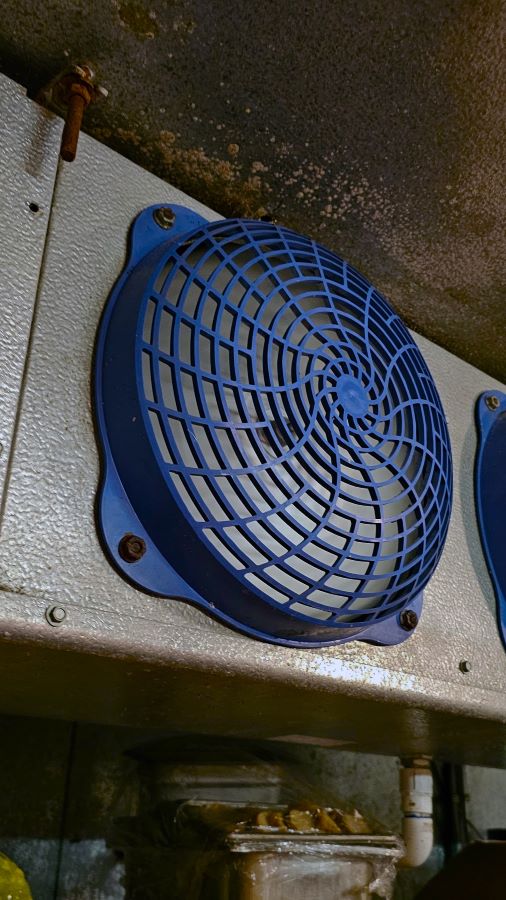 expert and EPA-certified walk in cooler repair in bellevue, wa