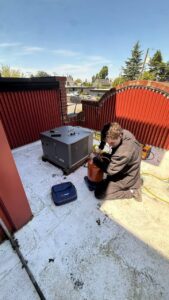 Rooftop refrigerant charging on commercial unit