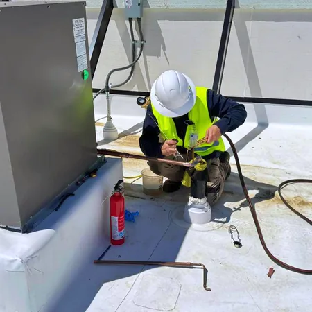 Commercial refrigeration repair service