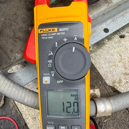 Clamp meter electrical diagnostics