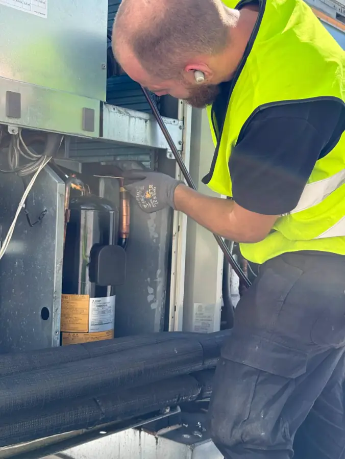Commercial RTU repair field photo 2 — Edmonds, WA