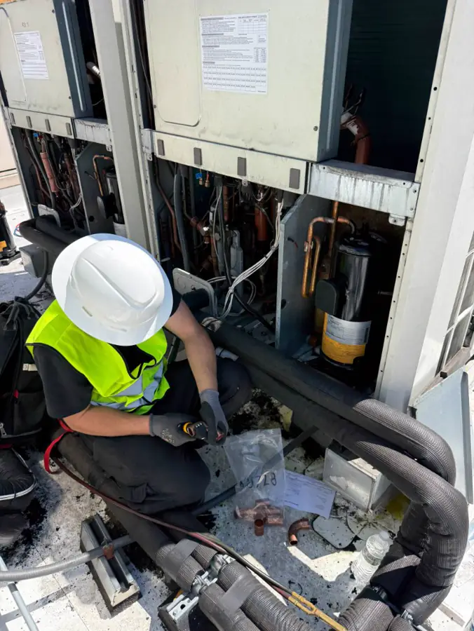 Commercial RTU repair field photo 1 — Lynnwood, WA