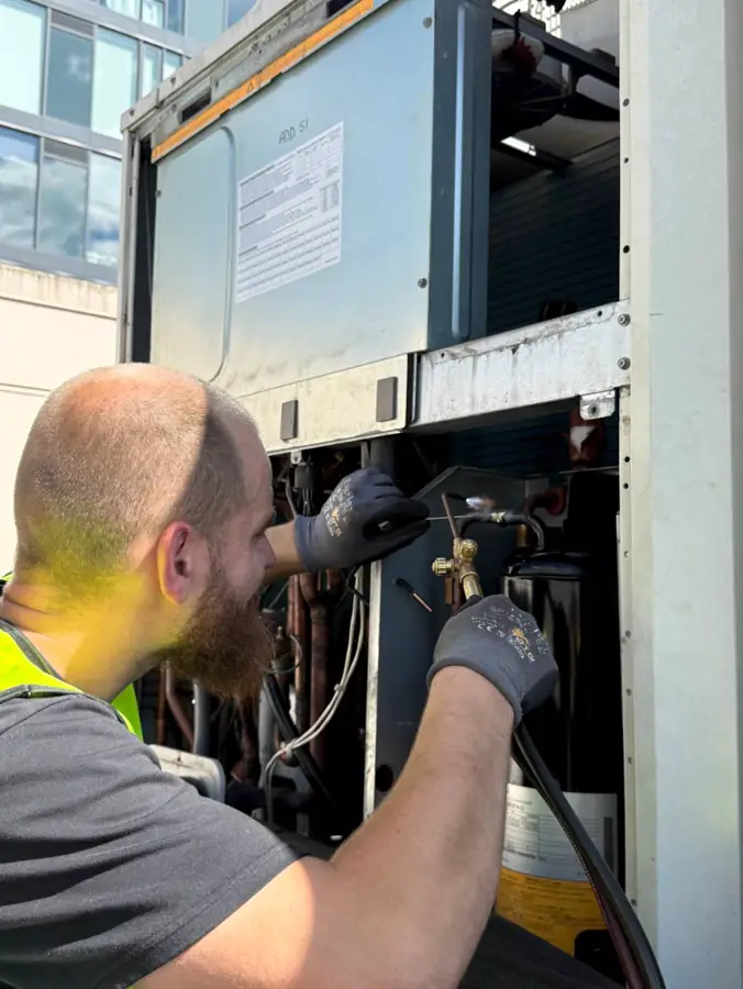 Commercial RTU repair field photo 2 — Redmond, WA