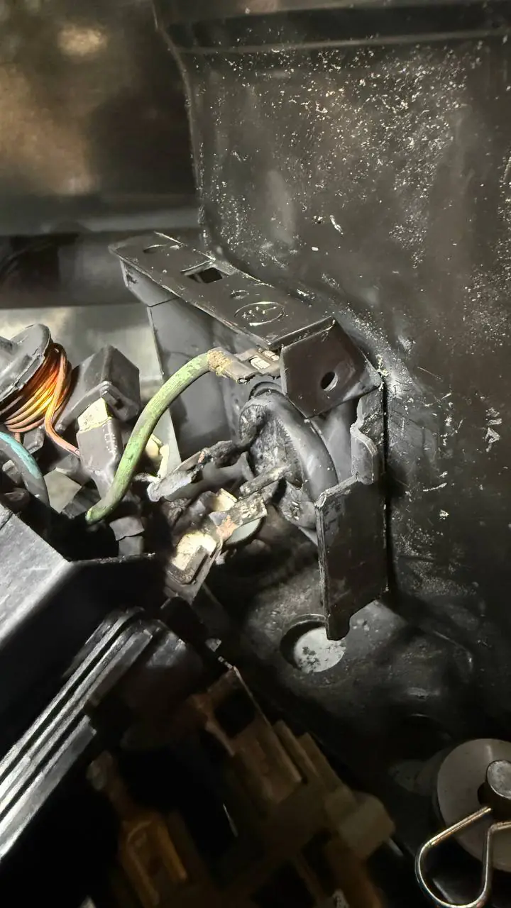 Sandwich-rail prep table after start-circuit repair