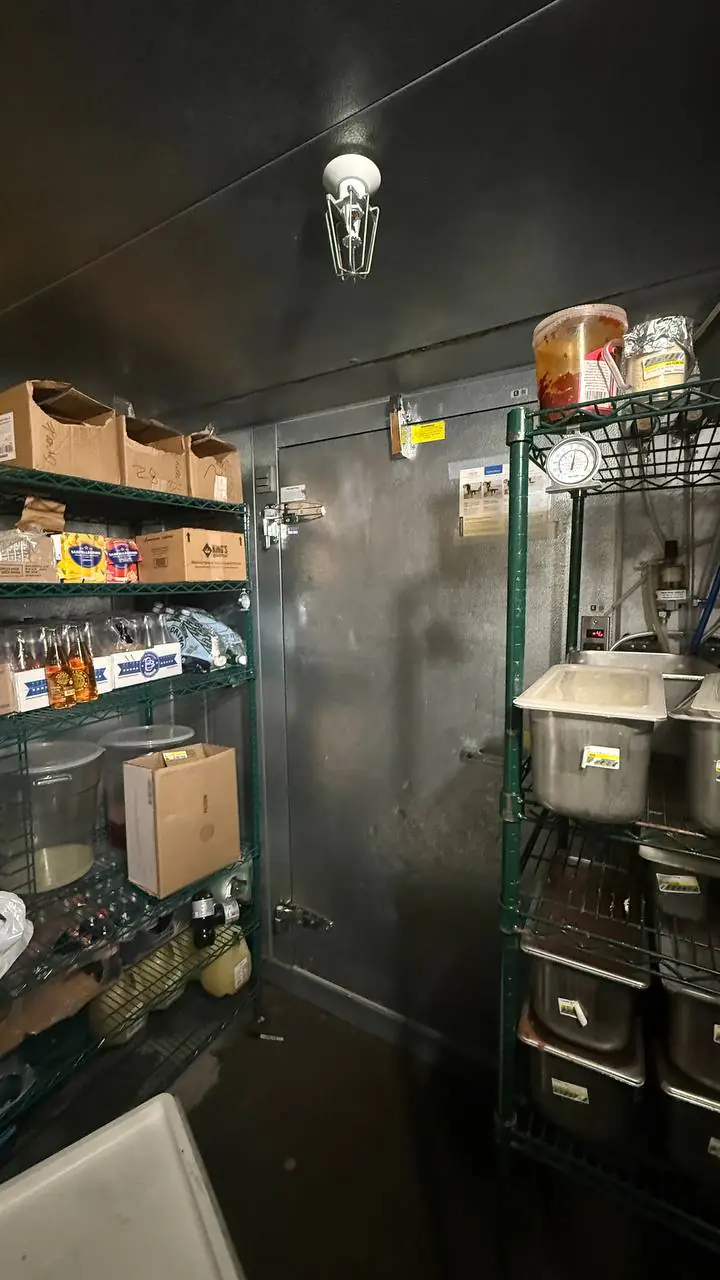 Commercial walk-in freezer repair field work